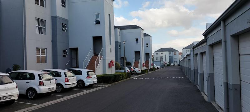 2 Bedroom Property for Sale in Vredekloof Western Cape